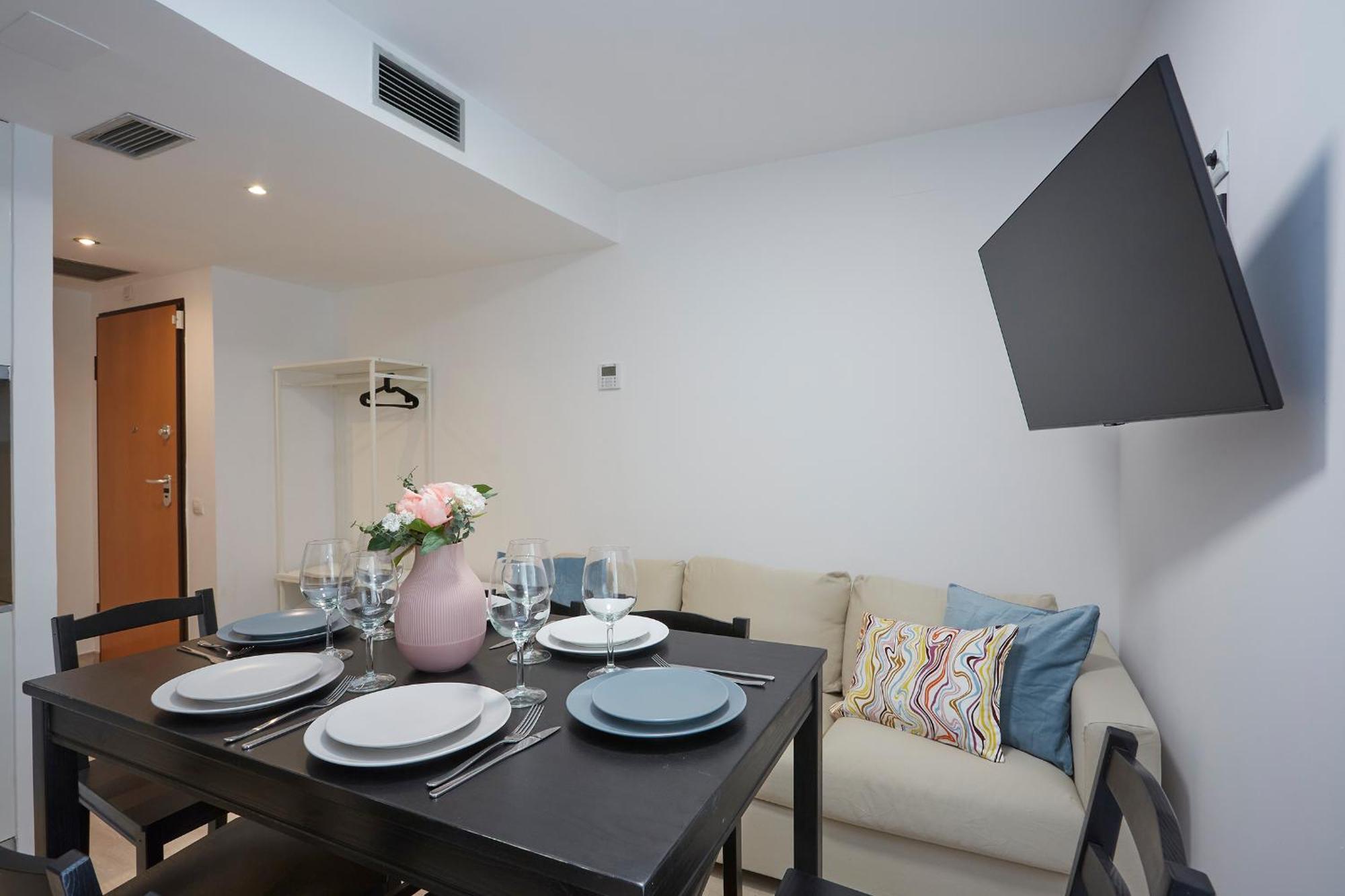 Three Bedroom Two Bathroom Apartment Close To Beach Barcelone Extérieur photo