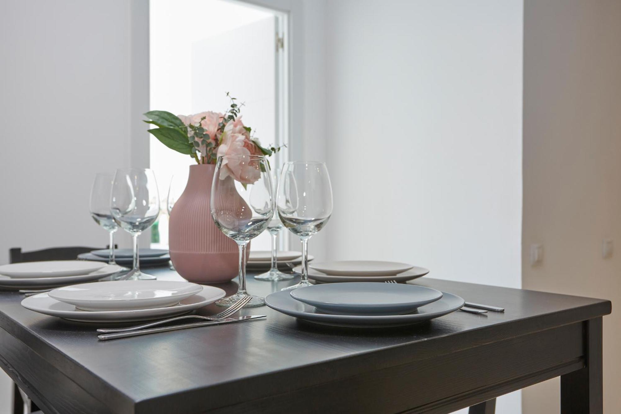 Three Bedroom Two Bathroom Apartment Close To Beach Barcelone Extérieur photo